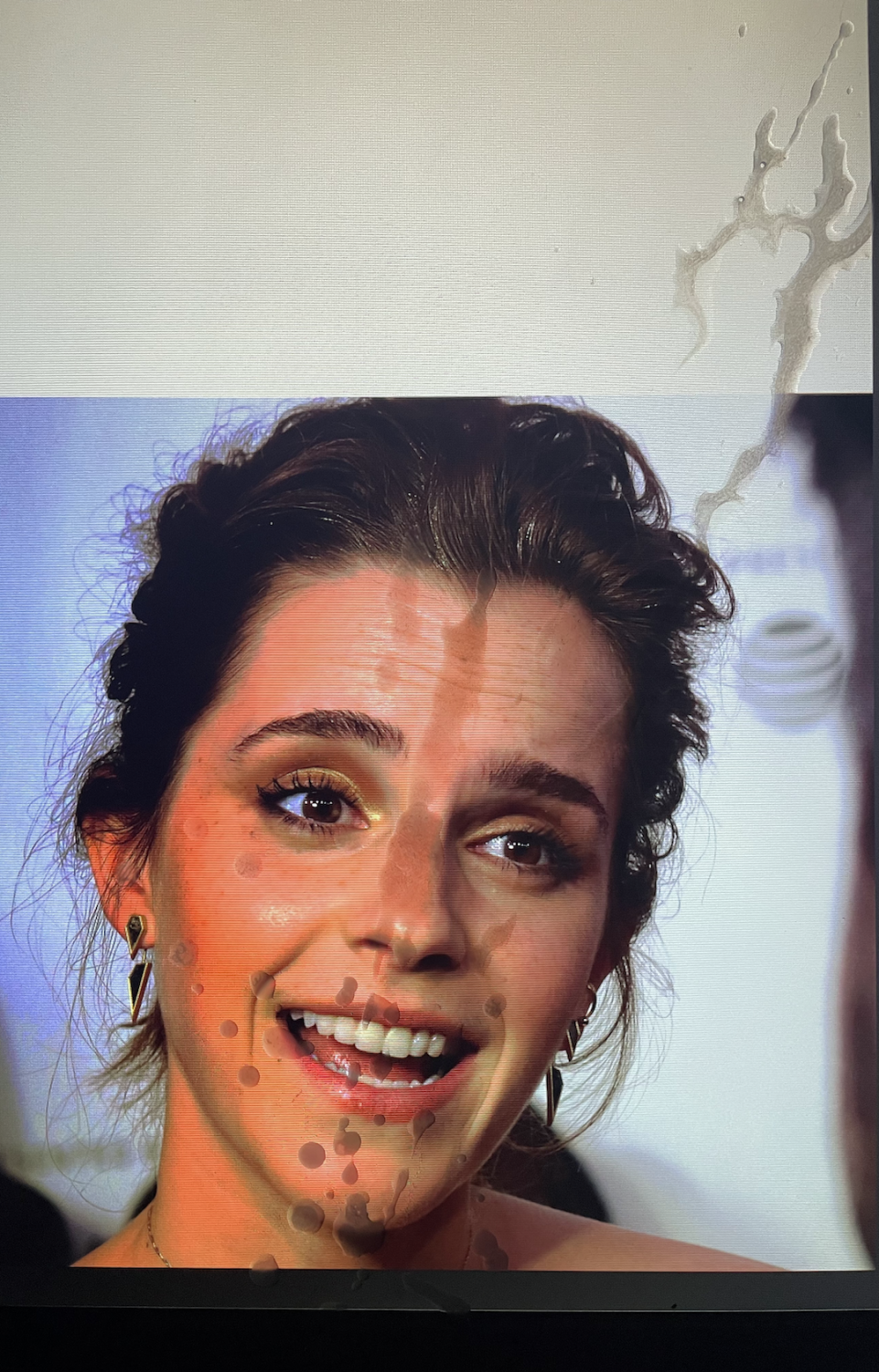 9eylAh8R big load and cockslaps for Emma Watson 02.png